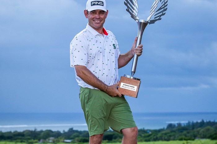 Oosthuizen enchaine les victoires avec une consecration a lAfrAsia Bank Mauritius Open